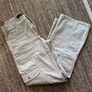 Aeropostale Women’s Cargo Pants